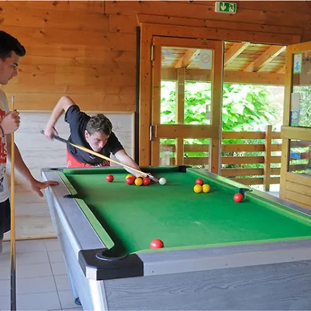 Accueillant A La Gazonne - 5 Pers. - Api-1-52-3005 Camping *